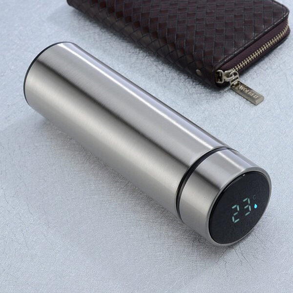 Customize Your Ideal Temperature Reading Water Bottle - Image 3