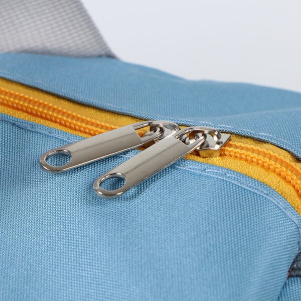 Large Capacity Sports & Gym Bag with Wet-Dry Separation - Image 6
